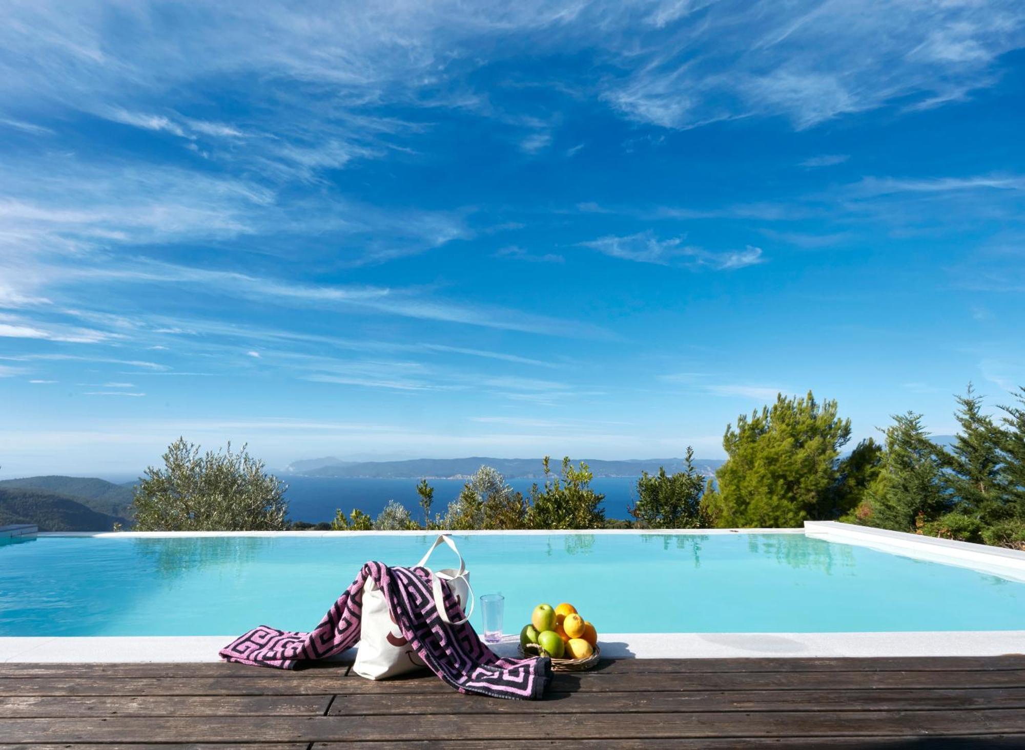 Luxury Villa In Kechria Extérieur photo