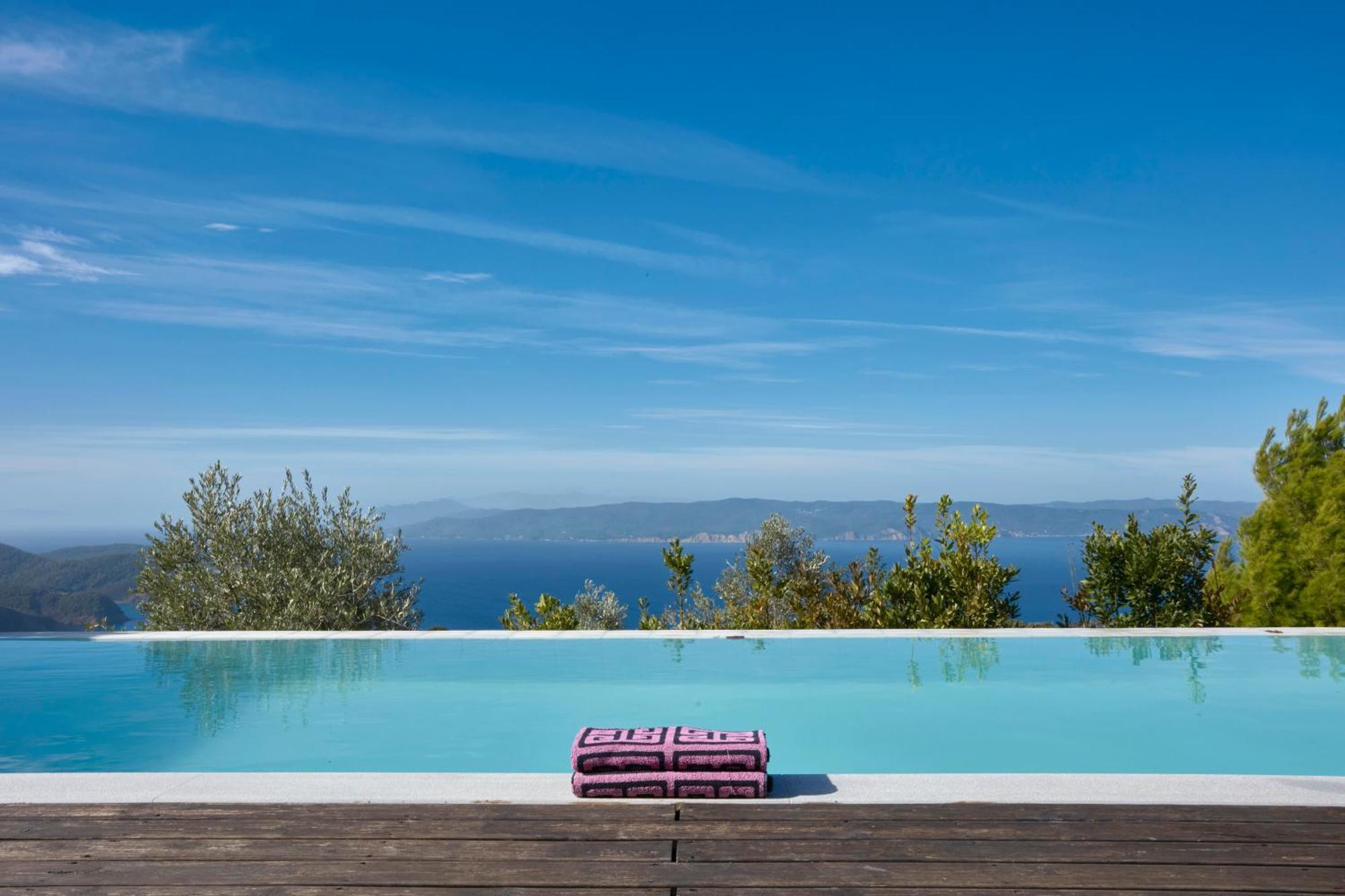 Luxury Villa In Kechria Extérieur photo